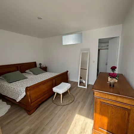 Jolie Maison *